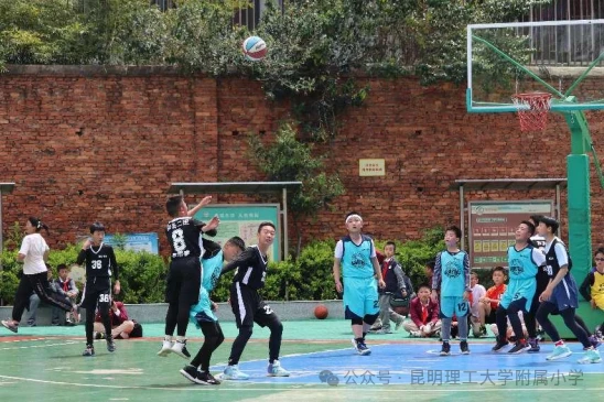 青少年篮球爱好者如何提高接球技巧?_2